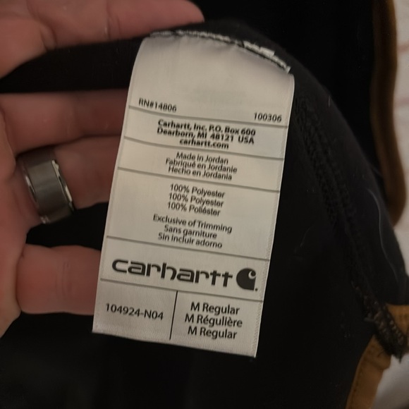 Carhartt women’s Sherpa fleece snap-up vest - Picture 4 of 5